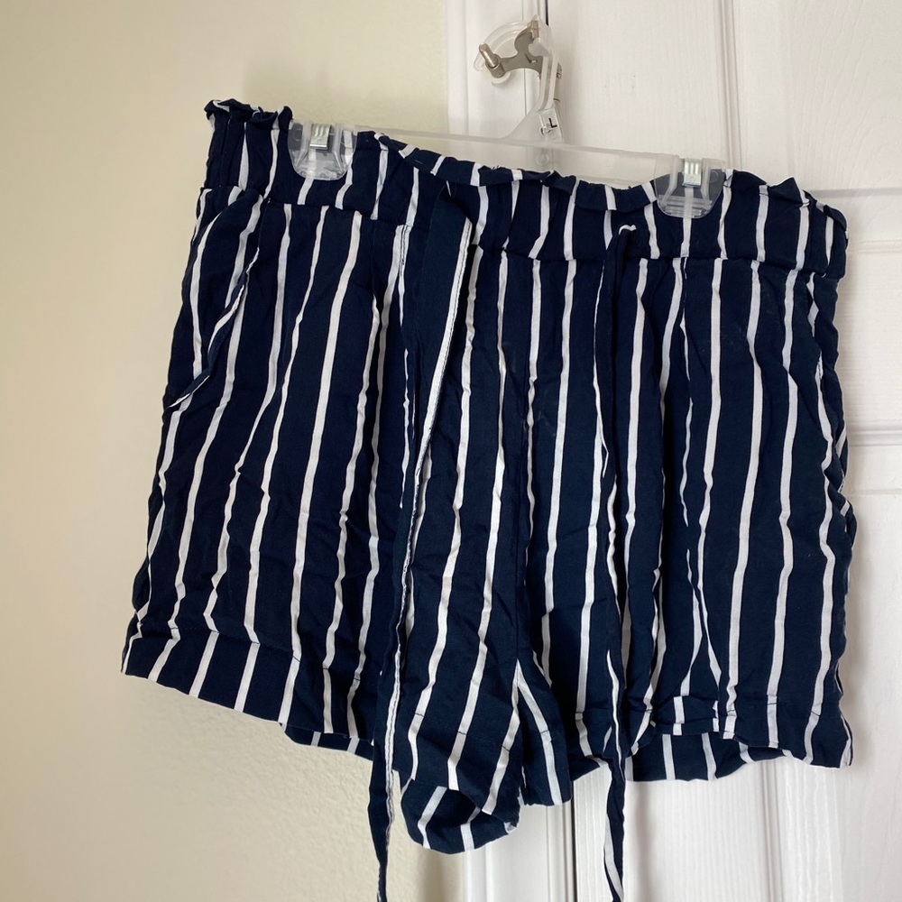 Paper bag shorts